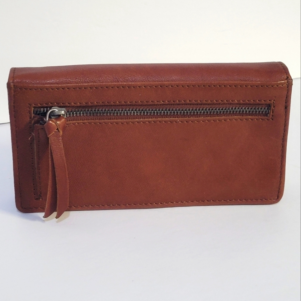 Spikes & Sparrow Brown Leather RFID Wallet - Picture 2 of 13